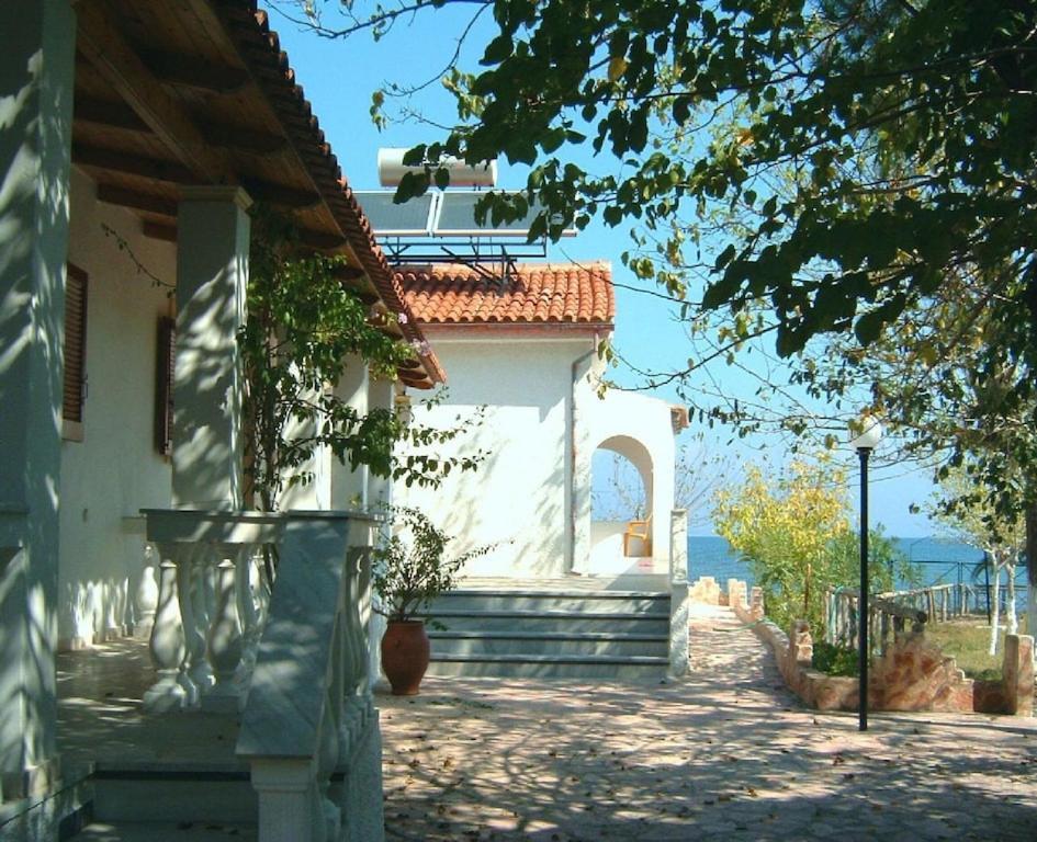 Ionio Apartments Lefkímmi Buitenkant foto