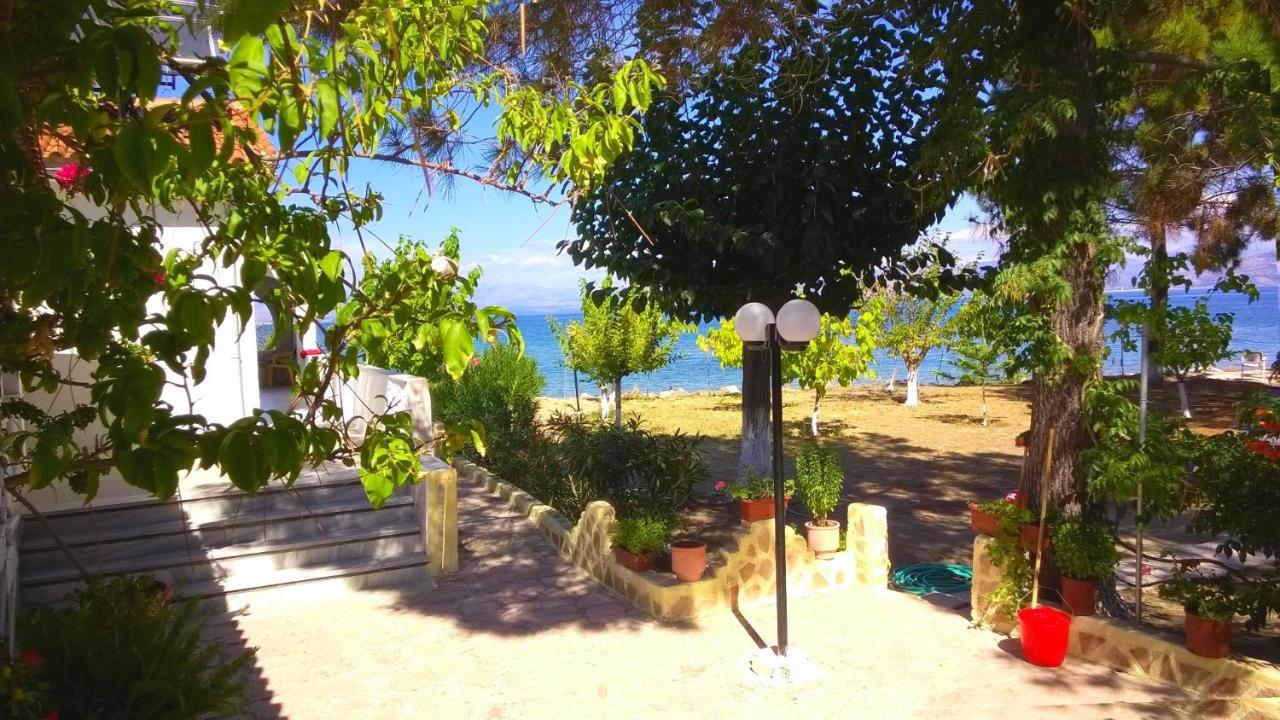 Ionio Apartments Lefkímmi Buitenkant foto